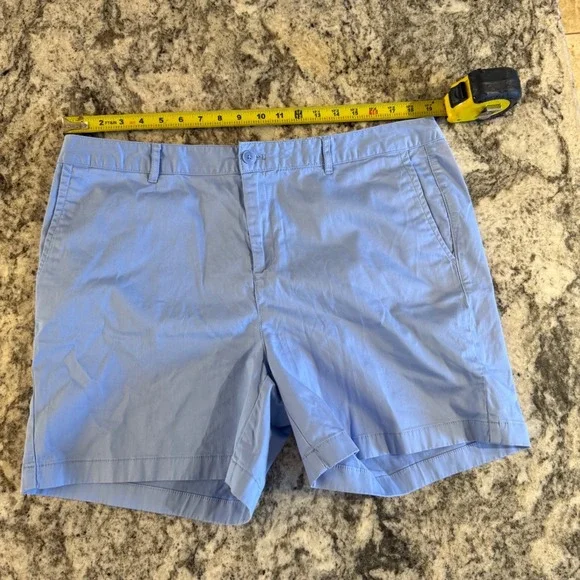 LL Bean Favorite Fit Chino Shorts Womens 18 Light Blue Summer Cotton Casual 6in - Picture 2 of 7